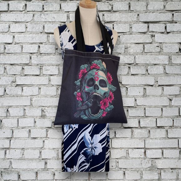 Screaming Skulls Roses XO Gothic Painted Fabric Casual Tote Bag - Picture 2 of 5